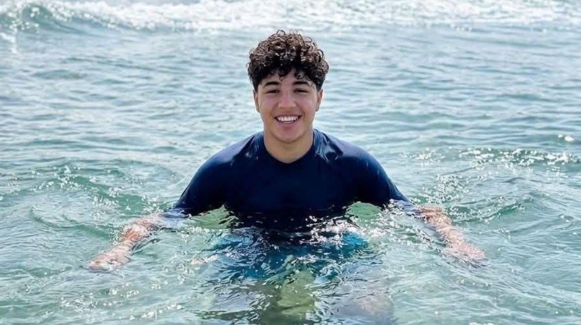 الطالب عمر سمير