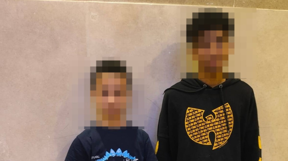 الطفلان كريم وزياد