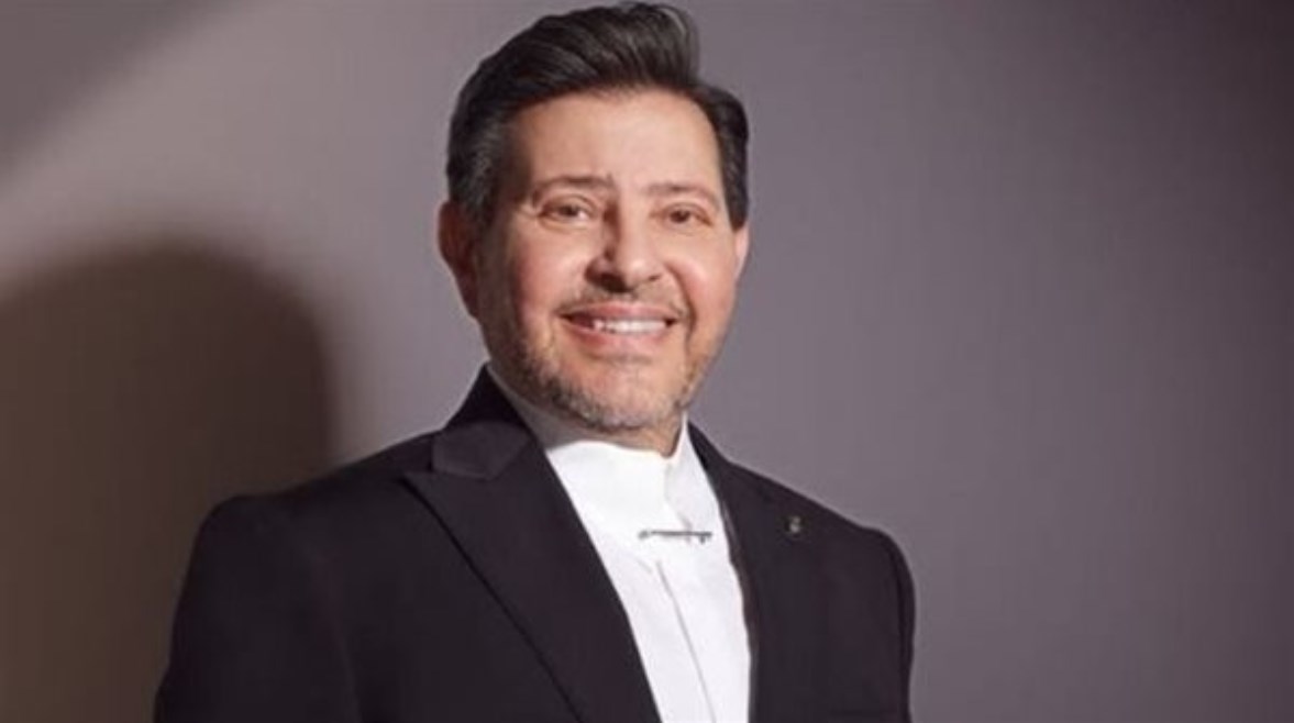 المطرب هاني شاكر