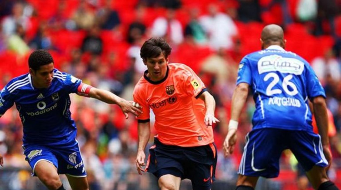 الأهلي وبرشلونة