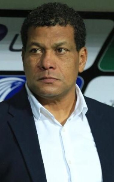 علاء عبدالعال