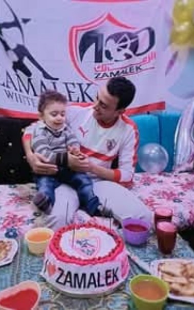 المشجع الزمالكاوي مع نجله