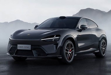 سيارة شاومي YU7 GT