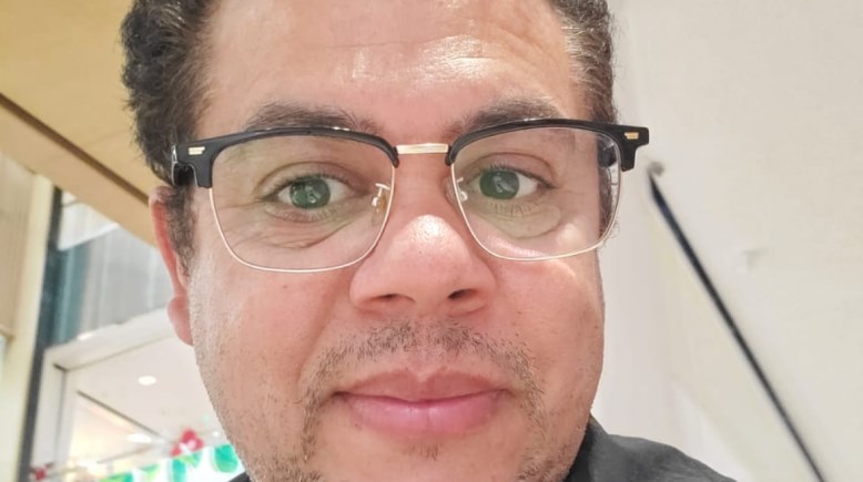 محمد مازن الكاتب الصحفي والخبير بوكالة شنخوا الصينية