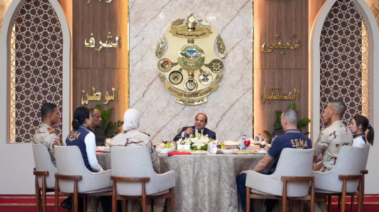 الرئيس عبد الفتاح السيسي خلال اللقاء