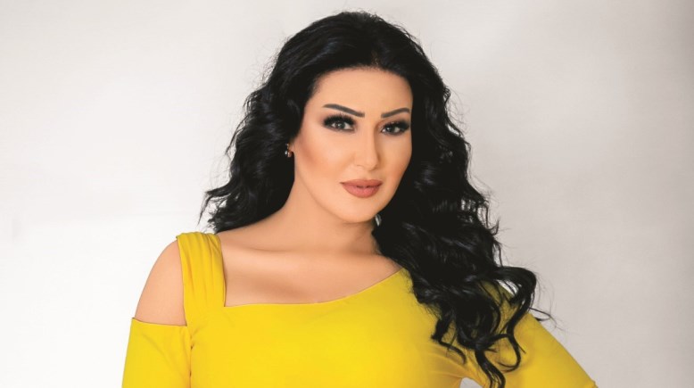 الفنانة سمية الخشاب