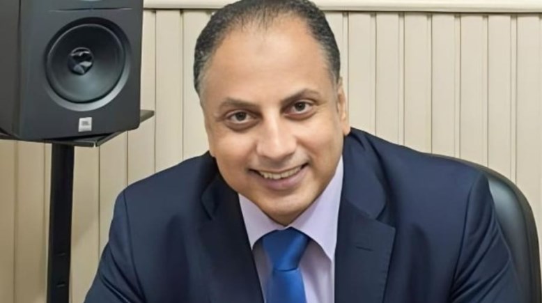  الإعلامي حسين الناظر 