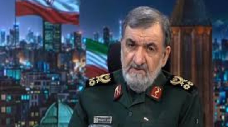 إيران عن الرئيس الأمريكي : "ترامب يخون الدبلوماسية للمرة الثالثة" بمواصلة الحصار البحري الأمريكي