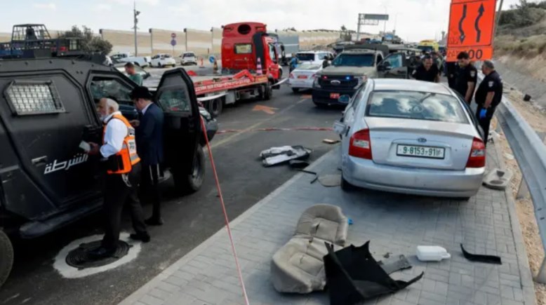 إصابة فتاتين إسرائيليتين بجروح خطيرة في حادث دهس بالضفة الغربية في القدس المحتلة