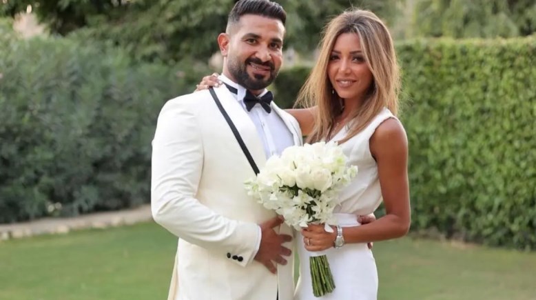 أحمد سعد وزوجته