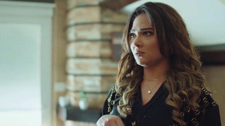 الفنانة فرح يوسف