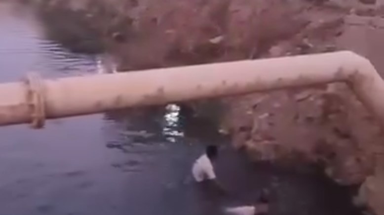 صورة من موقع الحادث 