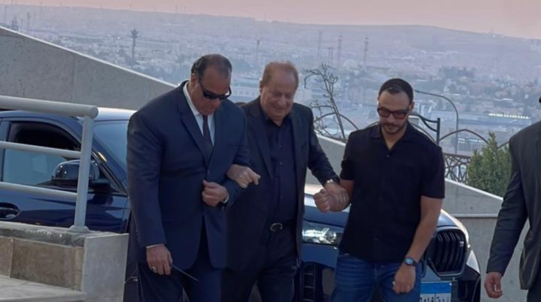 هاني مهنا واحمد خالد صالح 