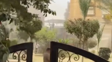 جانب من الحريق