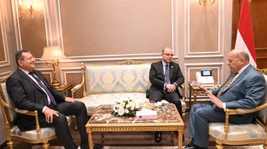 وكيل مجلس النواب خلال لقاء مع وزير الاستثمار 