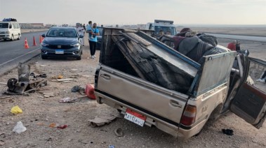 إصابة 6 أشخاص في انقلاب ربع نقل صحراوي بالمنيا 