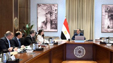جانب من اجتماع رئيس مجلس الوزراء