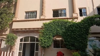 مدرسة هابي لاند للغات