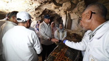 وزير السياحة والآثار يتفقد حفائر ذراع أبو النجا بالأقصر