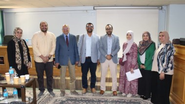 لقطة من الندوة 