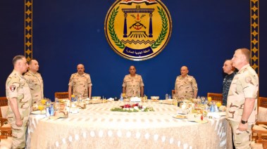 وزير الدفاع الفريق أشرف سالم زاهر