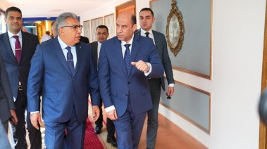 وزير العمل ومحافظ الدقهلية 