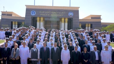 جانب من برنامج المعايشة لطلبة الجامعات داخل أكاديمية الشرطة