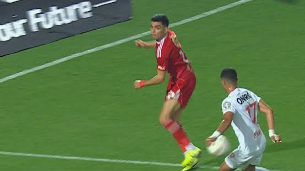 ركلة جزاء الأهلي 
