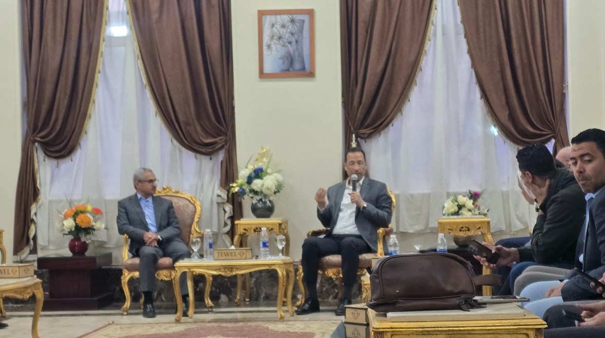 وزير الاتصالات خلال لقاء مع الصحفيين