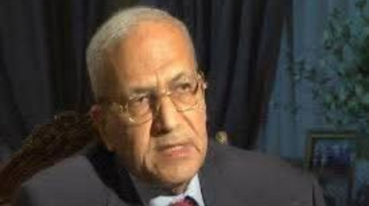 الدكتور محمد شريف مختار أستاذ أمراض القلب والأوعية الدموية وطب الحالات الحرجة