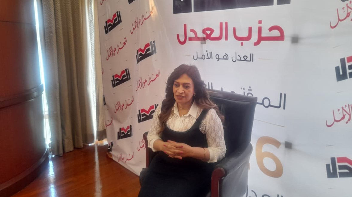 النابة نيفين فارس