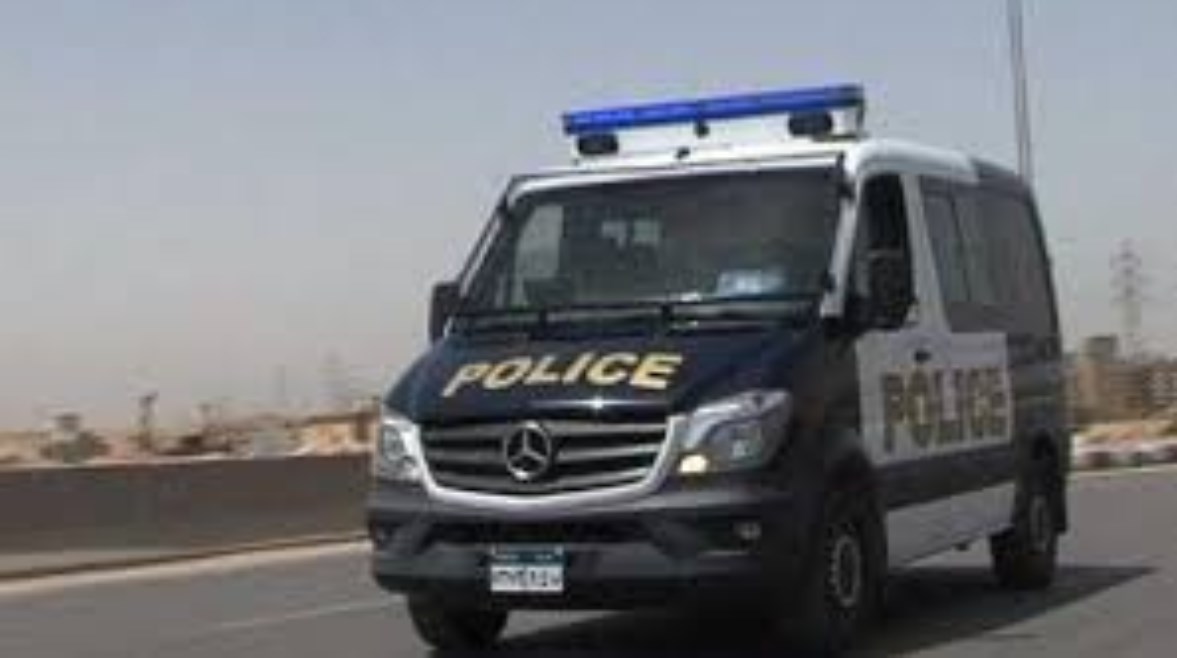 سيارة شرطة - أرشيفة 