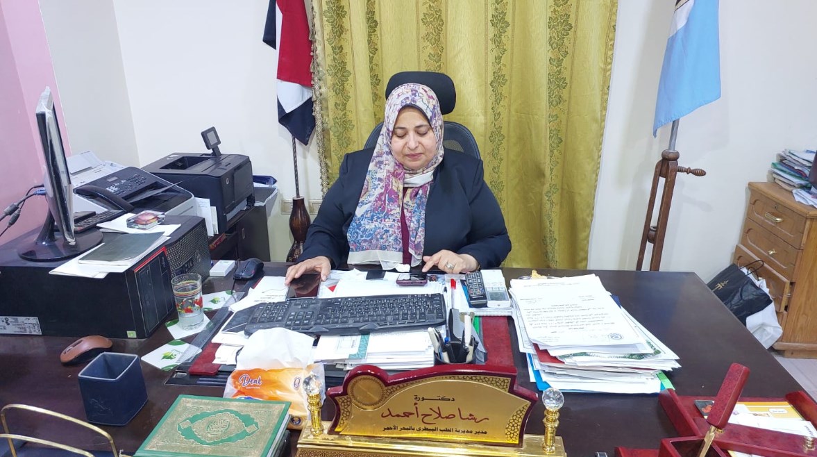 الدكتورة رشا مدير مديرية الطب البيطري بالبحر الأحمر 
