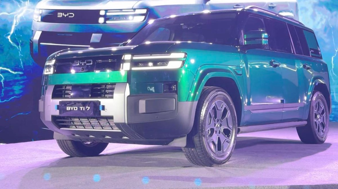 سيارة BYD Ti7