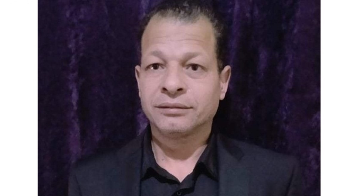 الفنان علي سيف