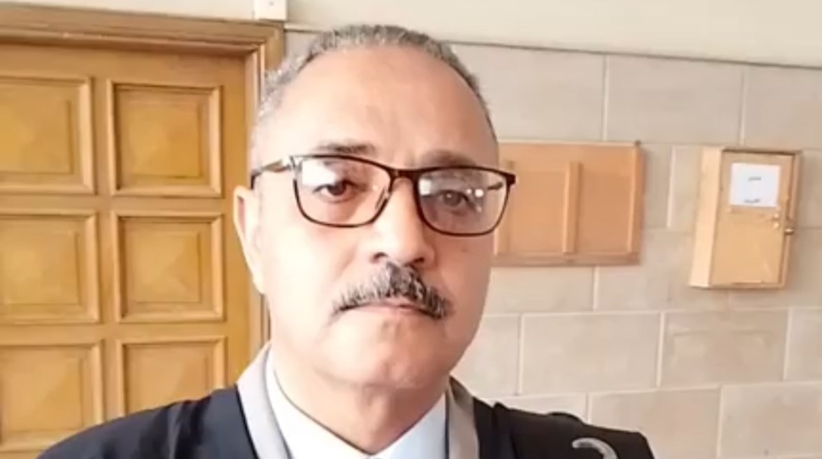 مصطفى شراقة المحامي بالنقض والمستشار القانوني