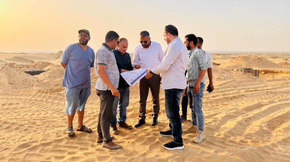رئيس جهاز العبور الجديدة يتابع ترفيق الأراضي 