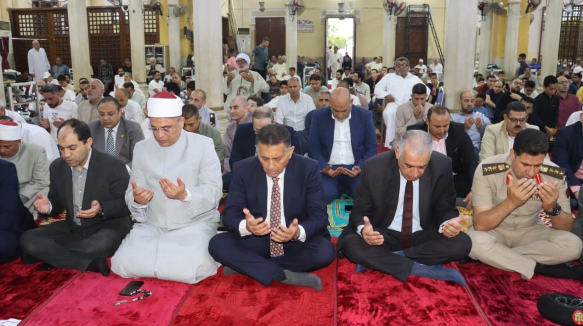 صلاة عيد الأضحى المبارك بمسجد ناصر بمدينة بنها