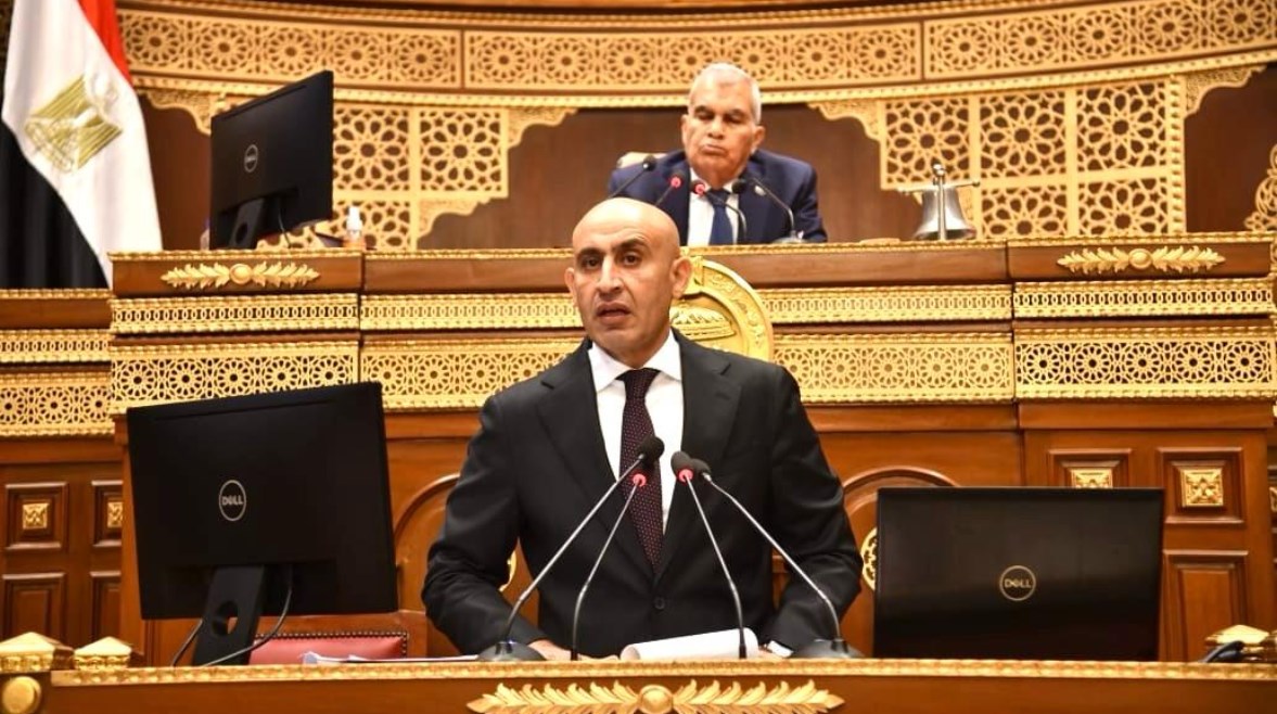 وزير التربية والتعليم والتعليم الفني محمد عبد اللطيف
