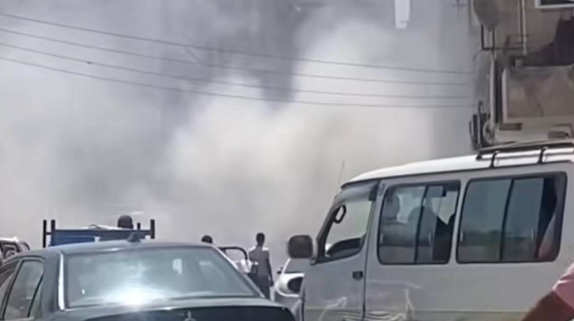 صورة العربية  أثناء اندلاع الحريق