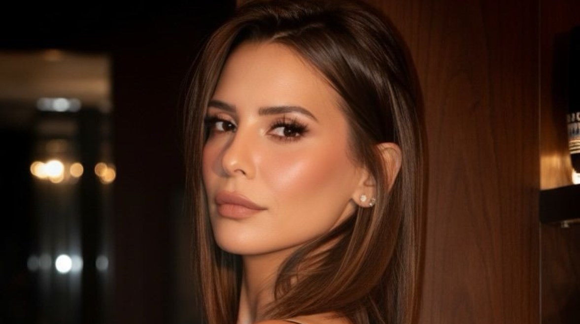 الفنانة إيمان العاصي