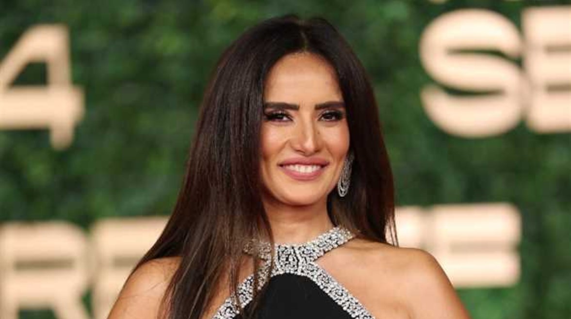 الفنانة زينة