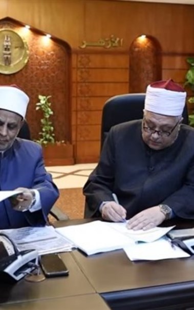  القائم بأعمال وكيل الأزهر الشريف الشيخ أيمن عبد الغني