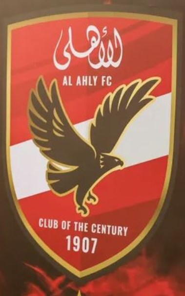 الأهلي - محمود الخطيب