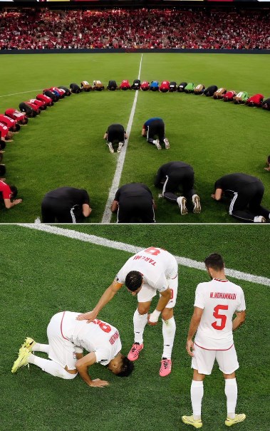 سجود طاقم المنتخب المصري بعد الانتصار على نيوزيلندا