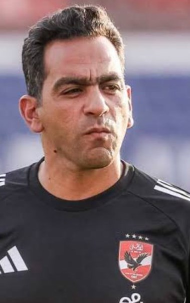 عادل مصطفى 