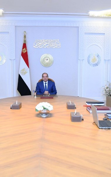 جانب من احتماع الرئيس
