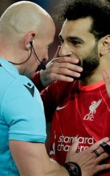 شيمون مارتشينياك ومحمد صلاح