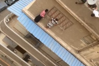 شاب ينقذ سيدة سودانية بعين شمس