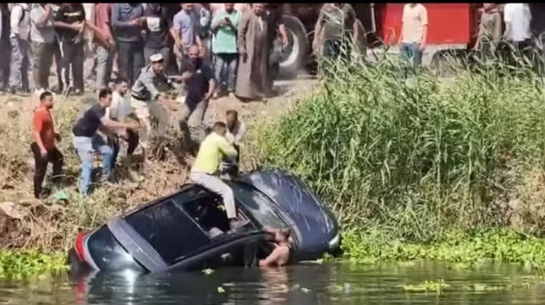 حادث سقوط السيارة الملاكي بترعة المريوطية
